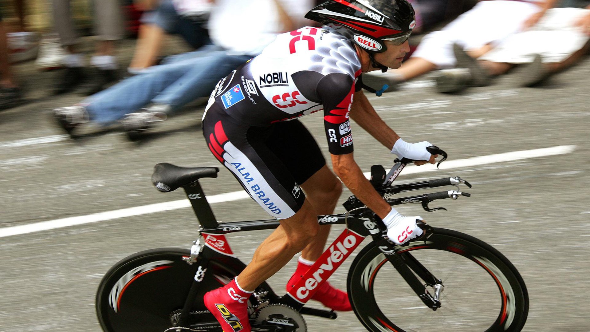 日本马术协会推出马术运动员健康管理系统，关注运动员身心健康。